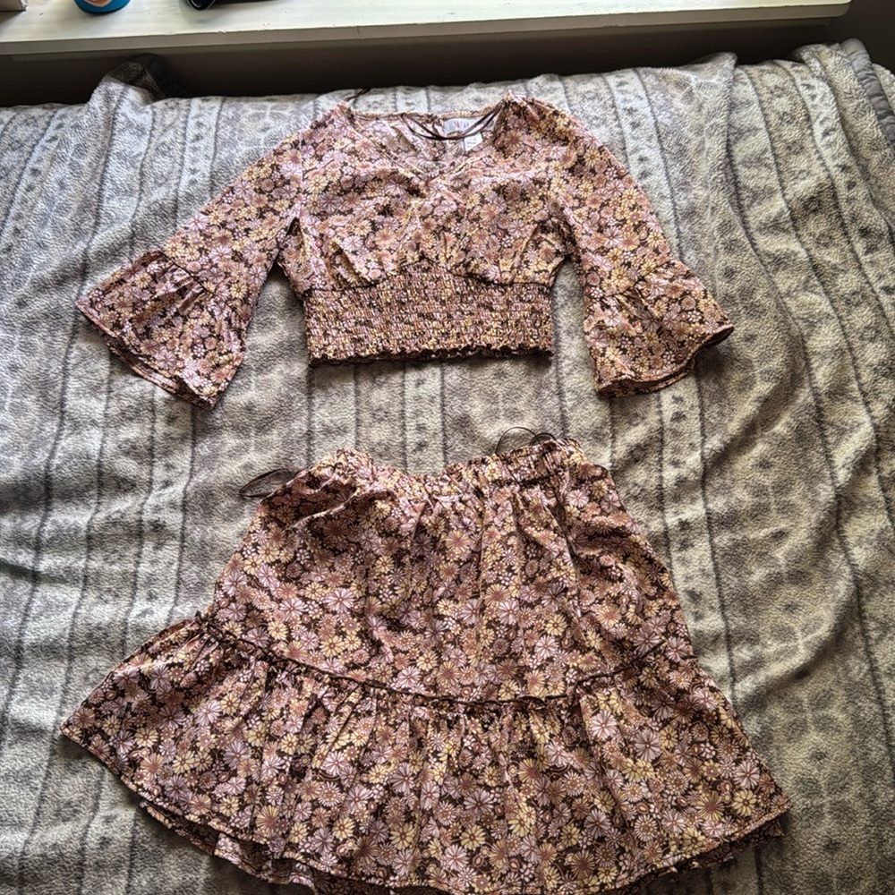 Japna Girls 2 piece set size 12